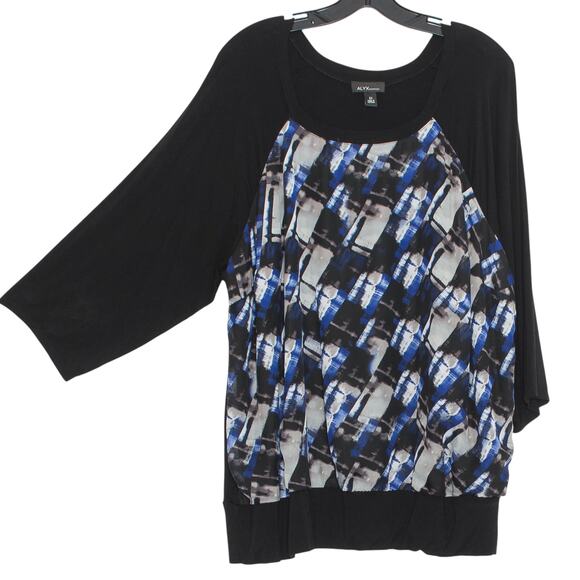 Alyx Woman Top 3/4 Sleeve Abstract Statement Artsy Casual Comfort Blue Black 3X - Picture 7 of 9